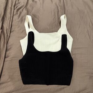 Aritzia Babaton Black and White Ribbed Crop Tops